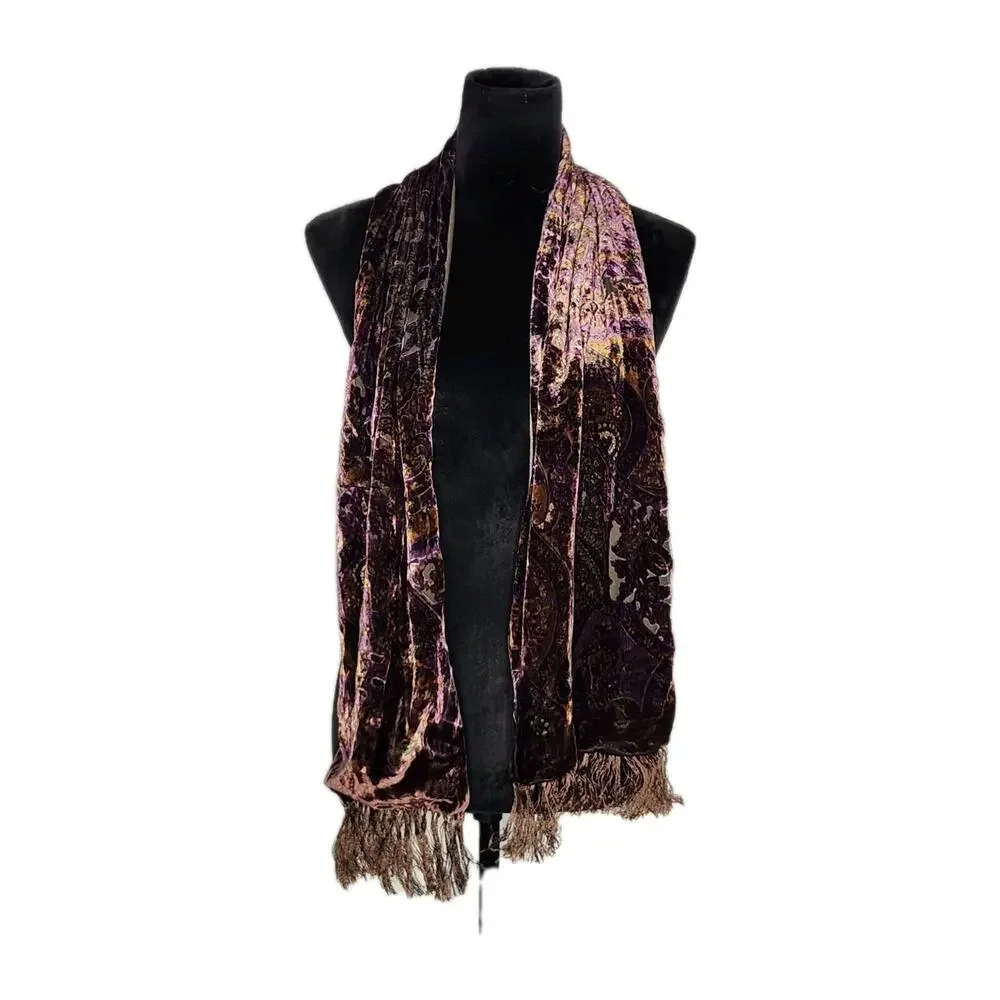 Unbranded Vtg 90s Paisley Silk Velvet Rectangular Scarf With Fringe 11x56 in
